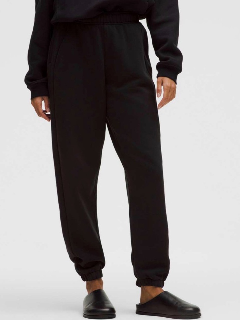 Lululemon Women’s Scuba Mid-Rise Oversized Jogger Black Size Large